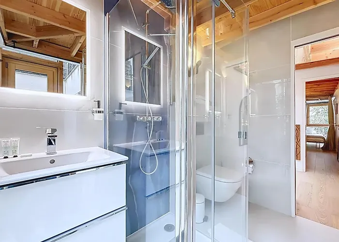 Elegant Duplex With Garden Near The Eiffel Tower Paris