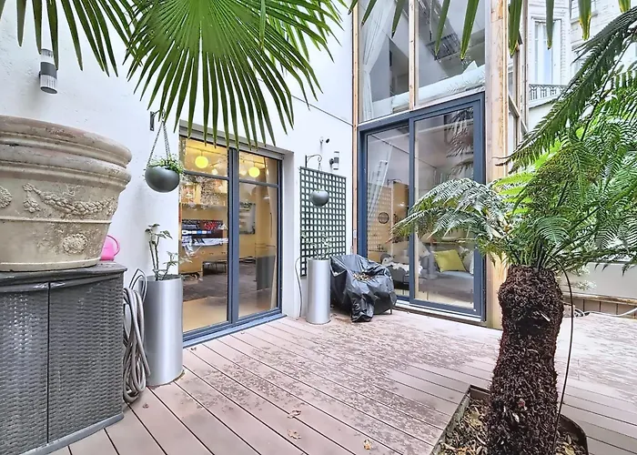 דירה Elegant Duplex With Garden Near The Eiffel Tower *