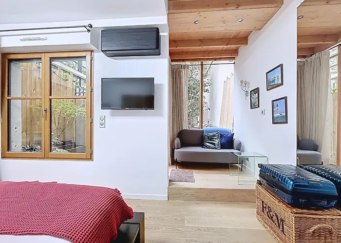 דירה Elegant Duplex With Garden Near The Eiffel Tower *