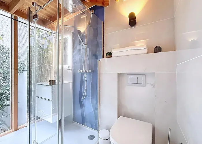 Elegant Duplex With Garden Near The Eiffel Tower * Paříž