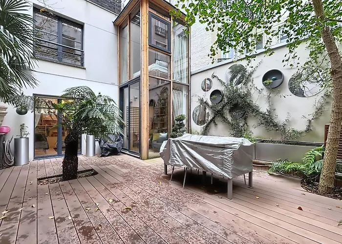 Elegant Duplex With Garden Near The Eiffel Tower Apartmán Paříž